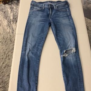 Citizens of humanity relaxed skinny with light distressing size 27
